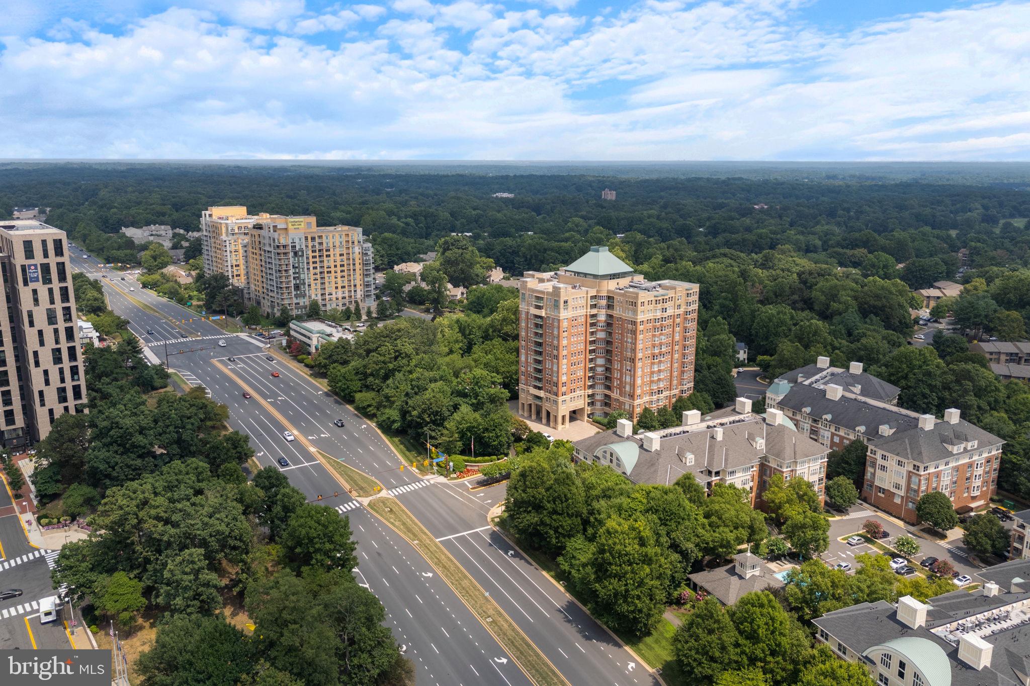 11776 Stratford House Place, Unit 507 Reston, VA 20190 - Photo 40 of 40 a view of a city