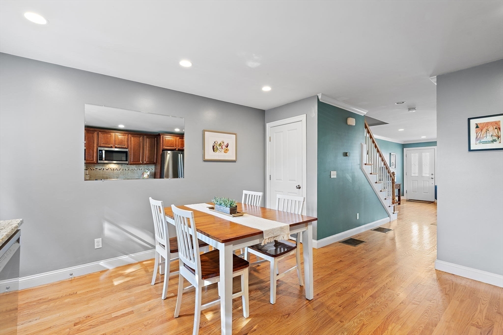 61 Parmenter Road, Unit 1 Waltham, MA 02453 - Photo 7 of 31