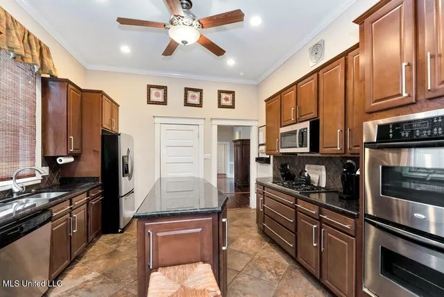 $572,000 | 26 Homochitto Street, Natchez, MS 39120