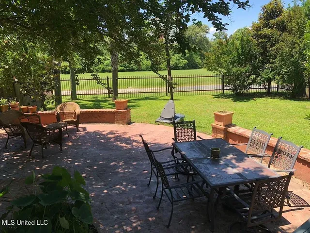 $572,000 | 26 Homochitto Street, Natchez, MS 39120