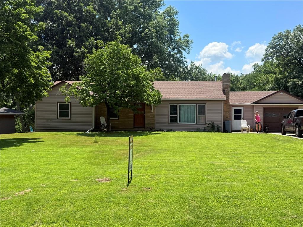 1723 Berry Road Independence, MO 64057 - Photo 2 of 5
