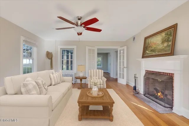 $600,000 | 186 Cty Route, Greenville, NY 12083