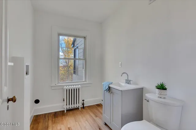 $600,000 | 186 Cty Route, Greenville, NY 12083