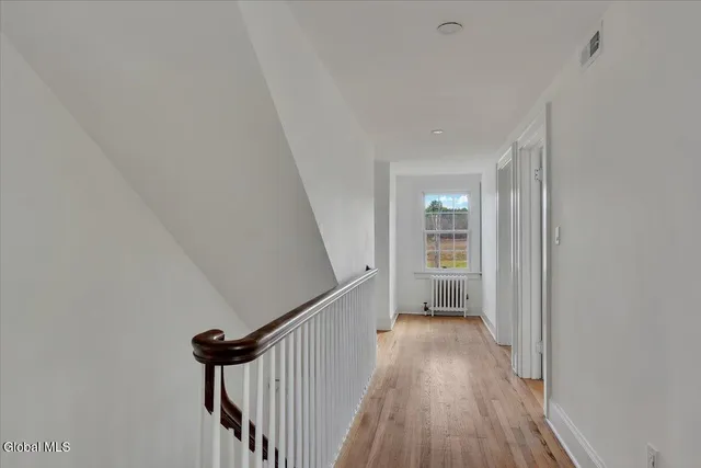 $600,000 | 186 Cty Route, Greenville, NY 12083