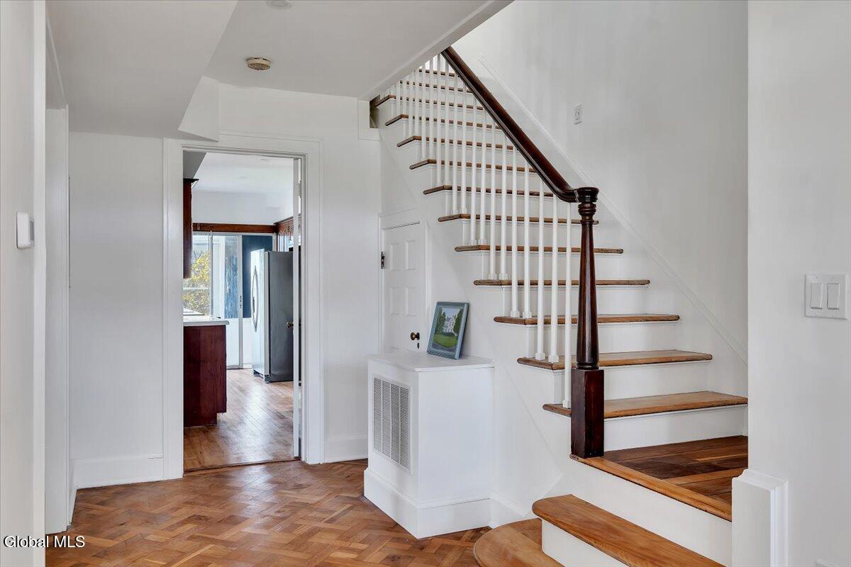 186 Cty Route Greenville, NY 12083 - Photo 7 of 85 07-P1592604