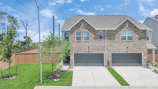 $2,520 | 10303 Rose Mar Drive, Unit A, Rosharon, TX 77583