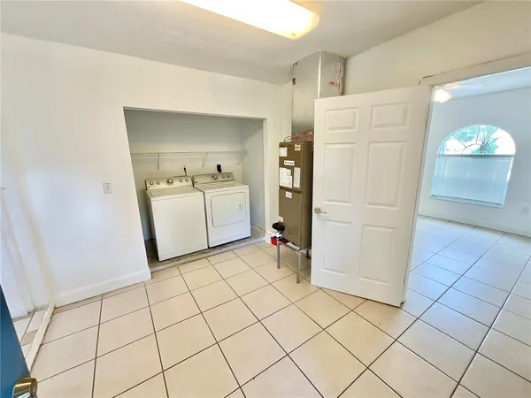 $2,000 | 15442 59th Street North, Clearwater, FL 33760