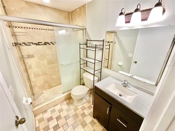 $2,000 | 15442 59th Street North, Clearwater, FL 33760