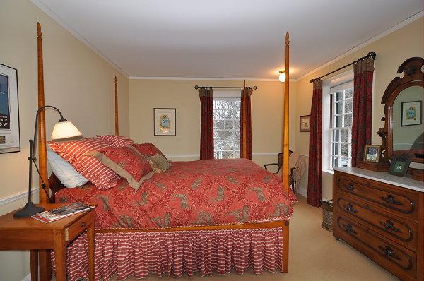 35 Clovelly Road Wellesley, MA 02481 - Photo 16 of 21 Gallery Image 16