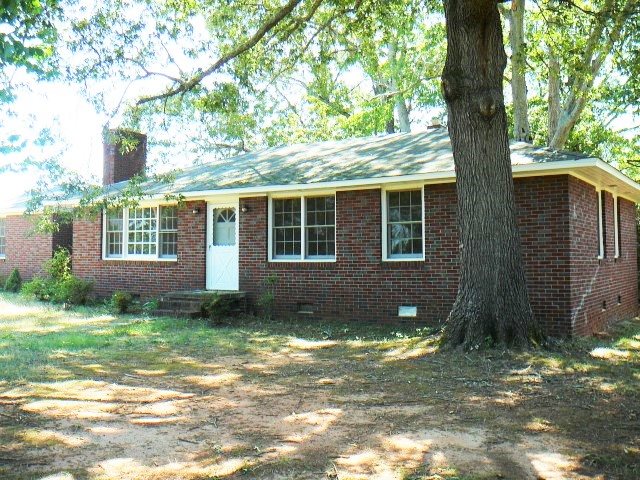 1117 Gaffney Road Anderson, SC 29626 - Photo 15 of 17