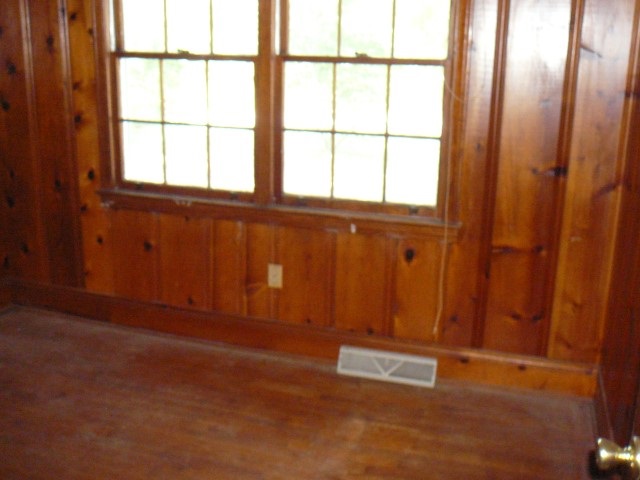 1117 Gaffney Road Anderson, SC 29626 - Photo 9 of 17