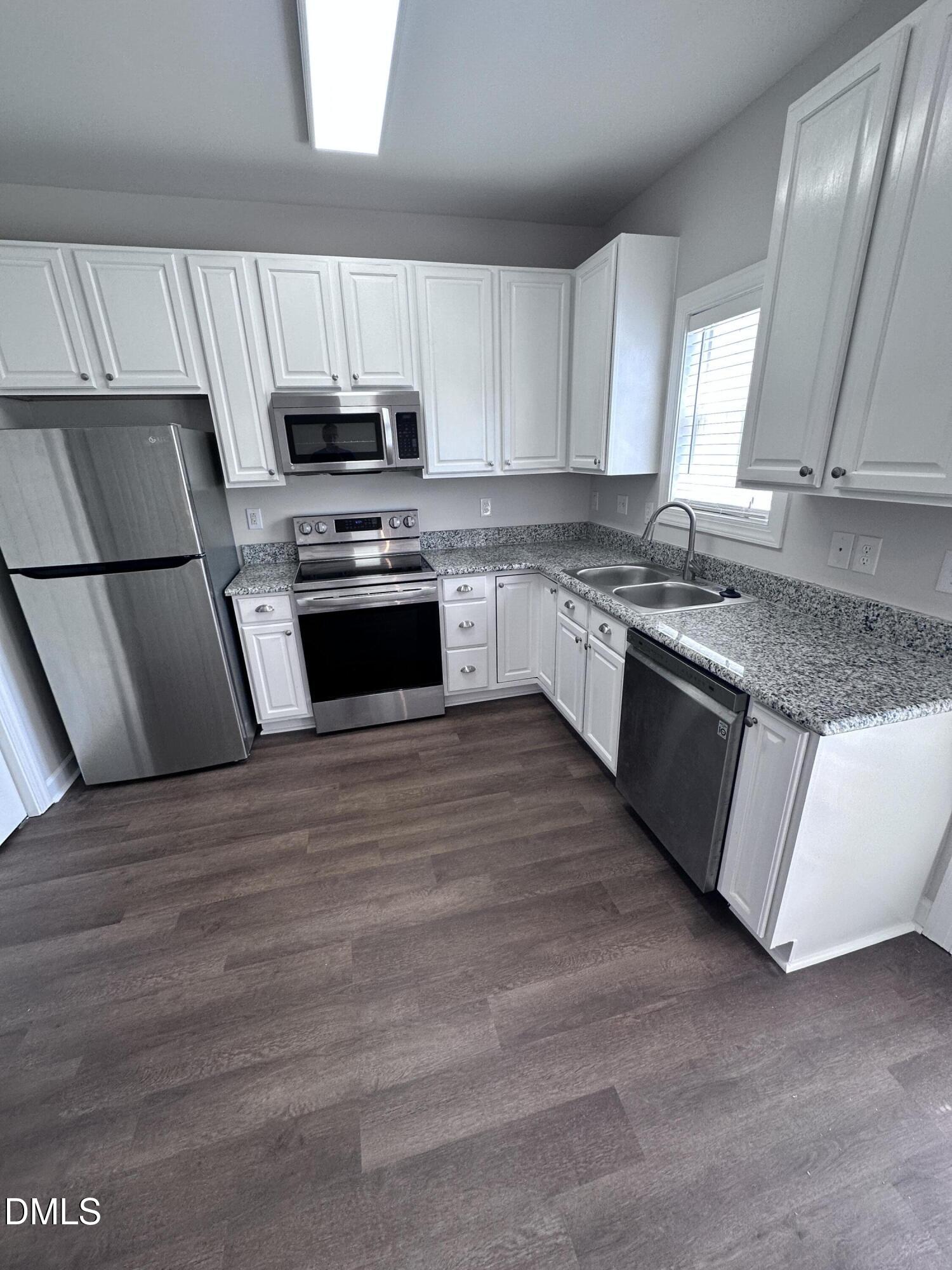 116 Grand Springs Garner, NC 27529 - Photo 8 of 21