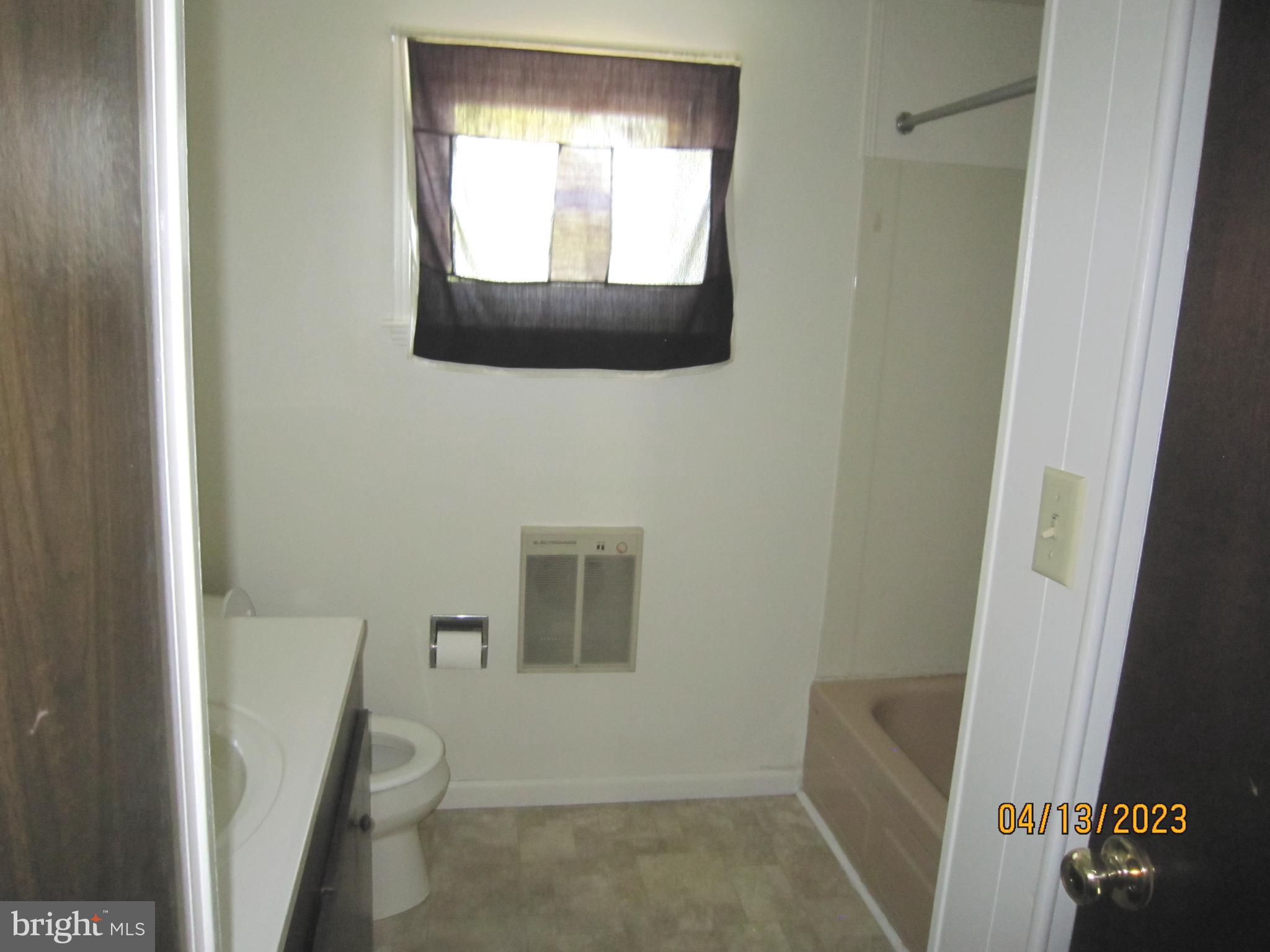 1096 Rettew Mill Road Ephrata, PA 17522 - Photo 9 of 21 Main Bath