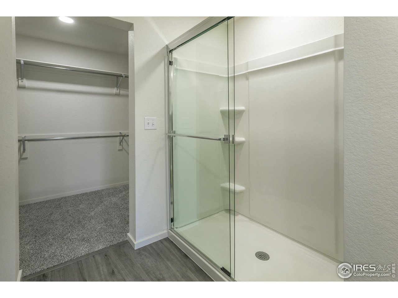 6929 4th St Road, Unit 3 Greeley, CO 80634 - Photo 25 of 38 MASTER BATH