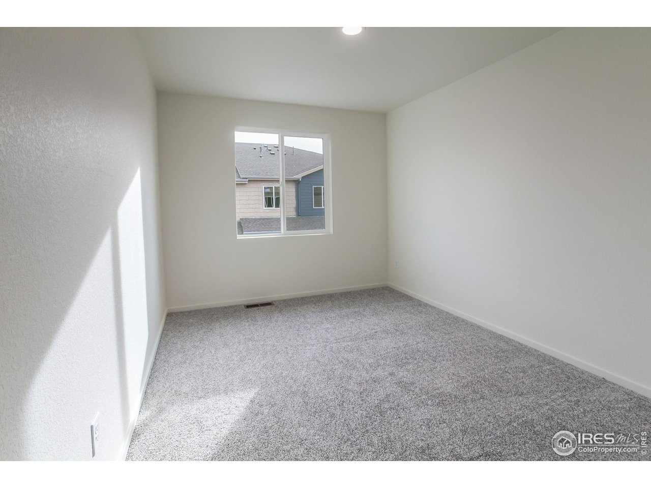 6929 4th St Road, Unit 3 Greeley, CO 80634 - Photo 28 of 38 BEDROOM