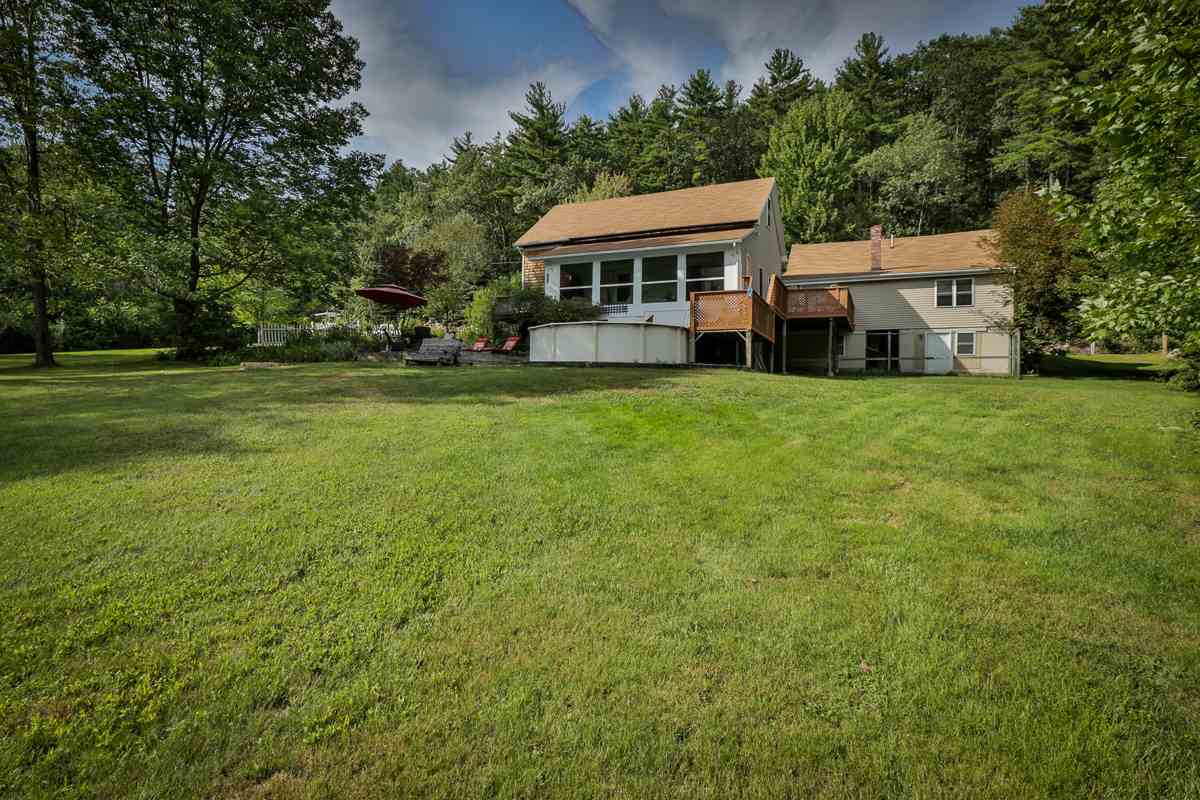 278 Chester Road Auburn, NH 03032 - Photo 17 of 27