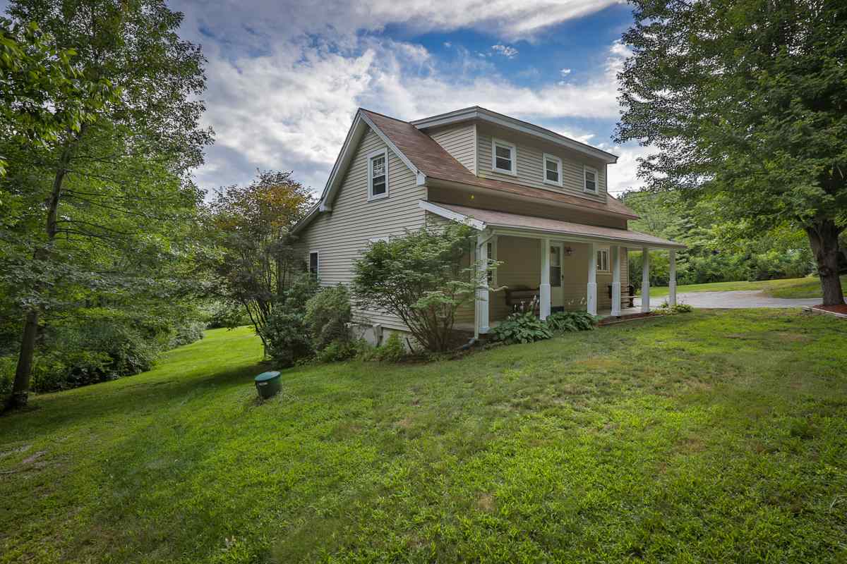 278 Chester Road Auburn, NH 03032 - Photo 20 of 27