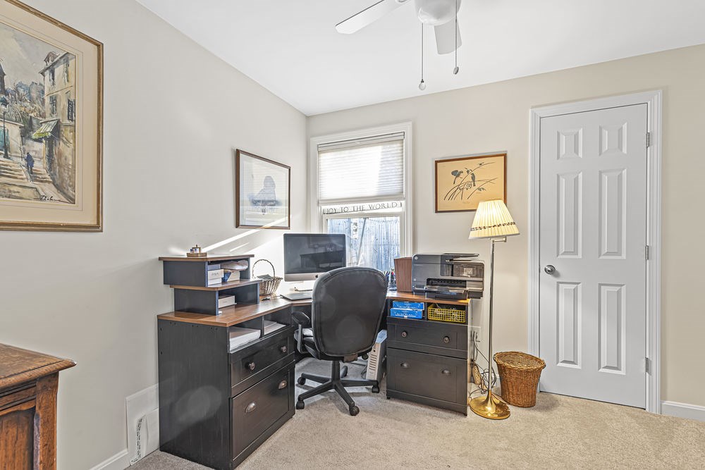 42 Stevenson Road Kittery, ME 03904 - Photo 19 of 23 Gallery Image 19