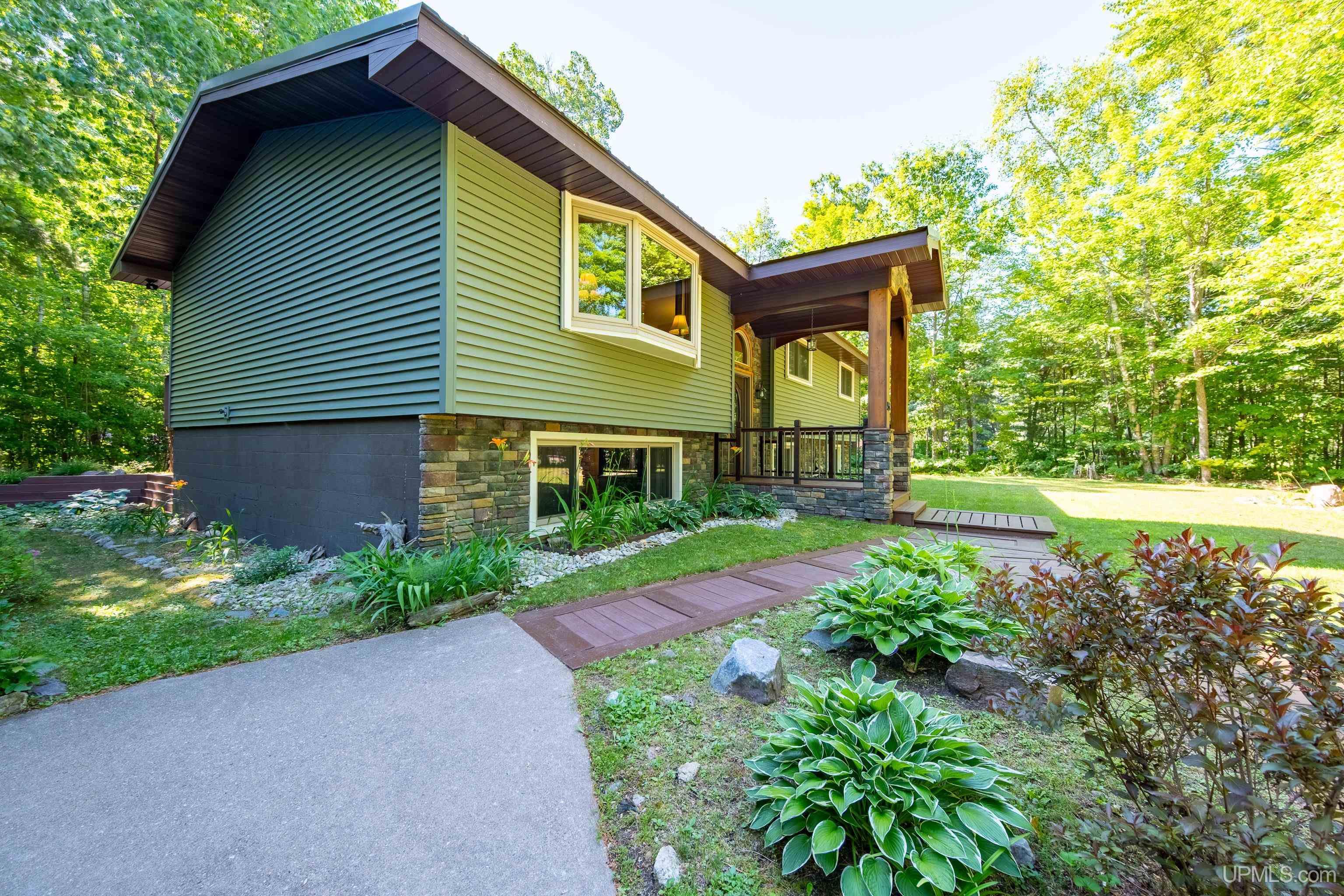56 Feather Ridge Road Marquette, MI 49855 - Photo 46 of 72