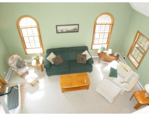 30 Lovejoy Road Andover, MA 01810 - Photo 5 of 9 Gallery Image 5