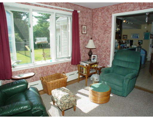30 Lovejoy Road Andover, MA 01810 - Photo 7 of 9 Gallery Image 7