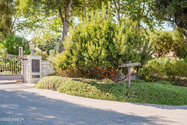 $1,498,000 | 40 Bobcat Springs Road, Buellton, CA 93427
