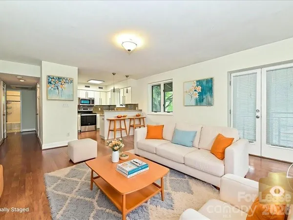 $1,649 | 2441 Vail Avenue, Unit C4, Charlotte, NC 28207