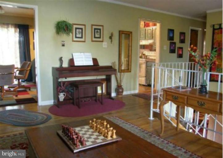 5323 Gold Mine Road Frederick, MD 21703 - Photo 5 of 12 Family Room