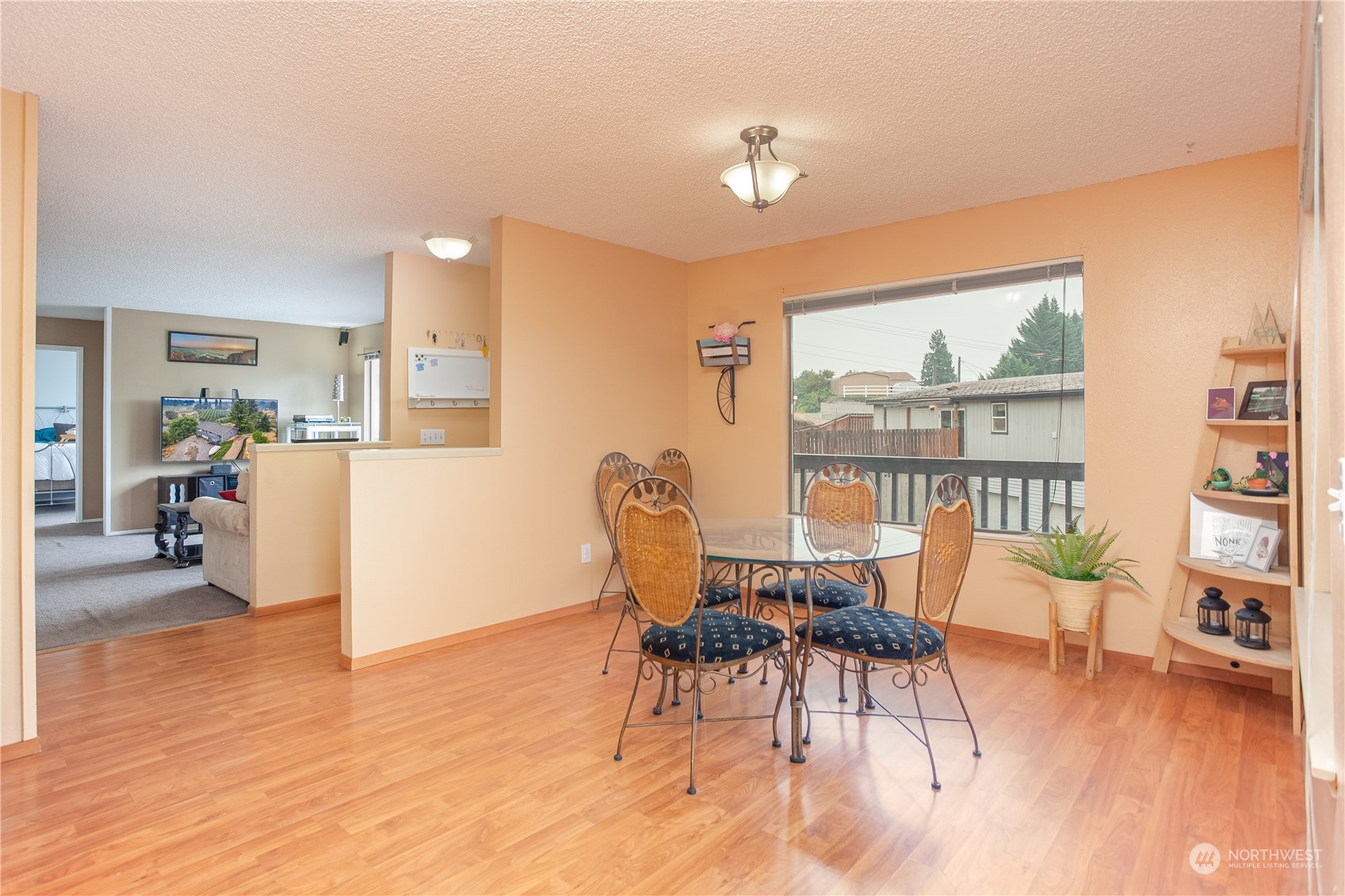 3412 Burch Mountain Road Wenatchee, WA 98801 - Photo 12 of 40 Gallery Image 12