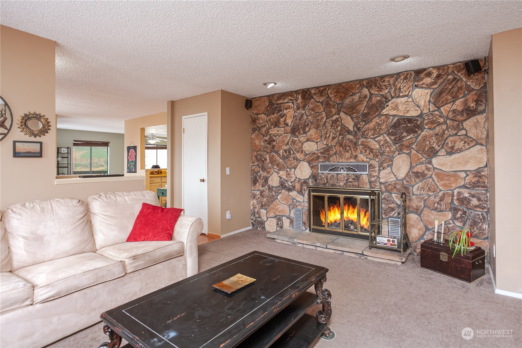 3412 Burch Mountain Road Wenatchee, WA 98801 - Photo 6 of 40 Gallery Image 6