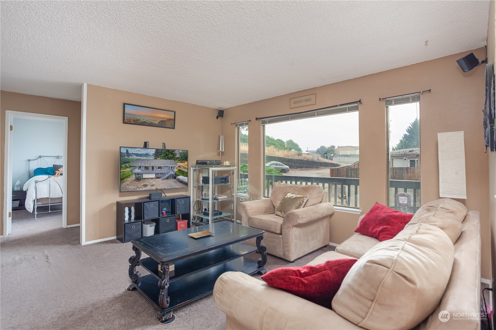 3412 Burch Mountain Road Wenatchee, WA 98801 - Photo 7 of 40 Gallery Image 7