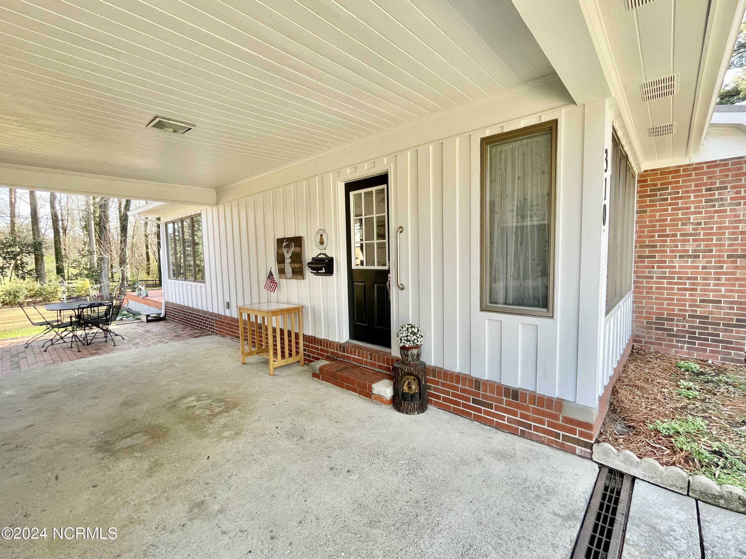 310 Golf Road Plymouth, NC 27962 - Photo 11 of 69 Carport