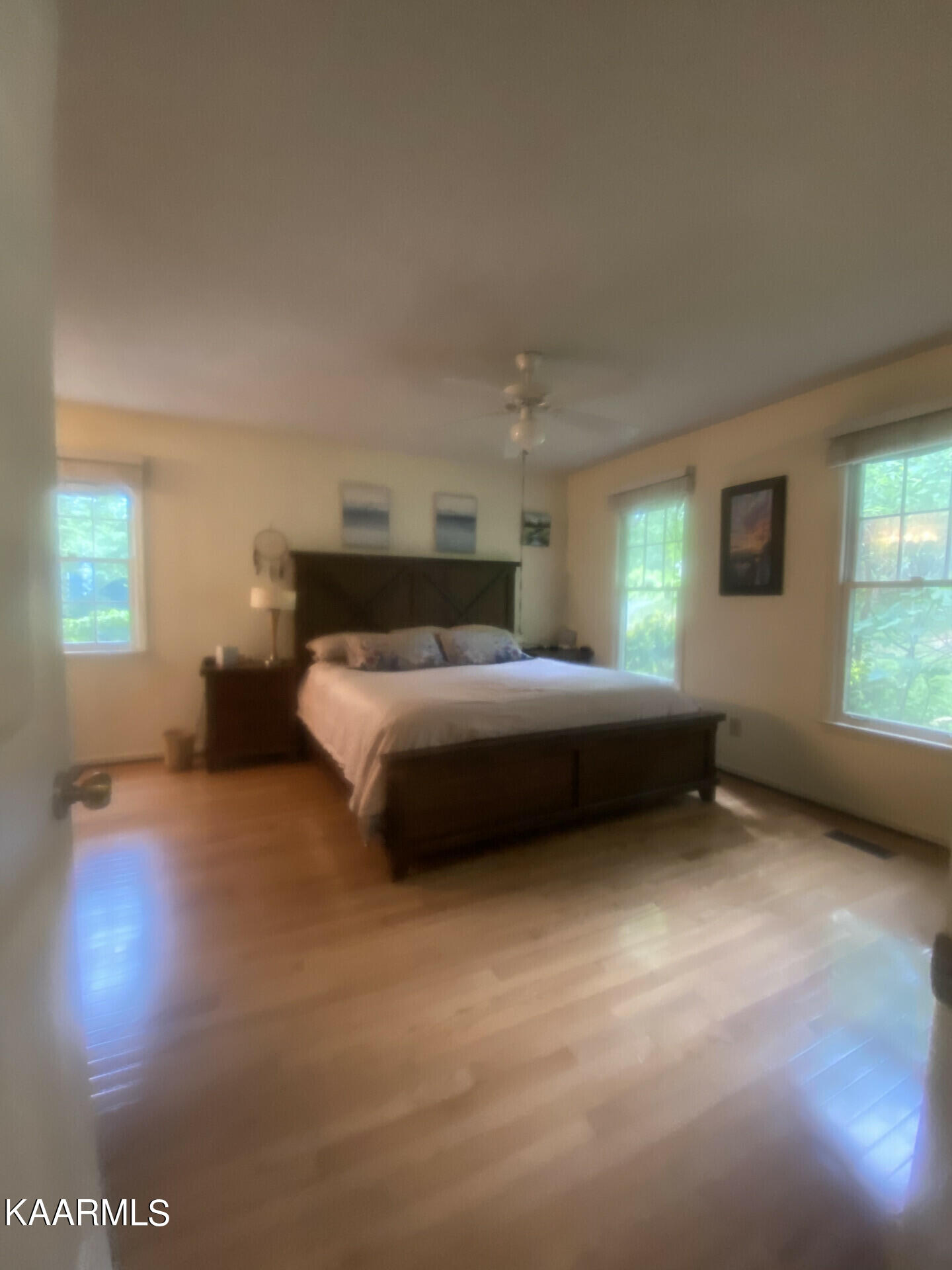 5504 East Sunset Road Knoxville, TN 37914 - Photo 16 of 21 5504ESunsetRd_22058_16