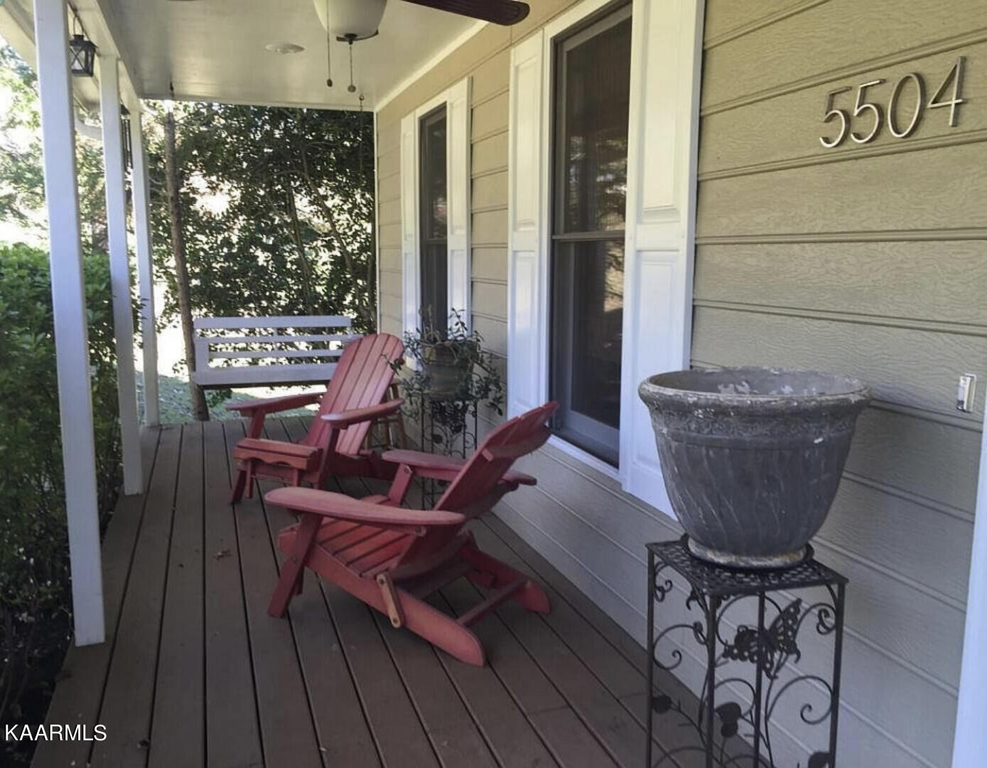 5504 East Sunset Road Knoxville, TN 37914 - Photo 2 of 21 5504ESunsetRd_22058_2