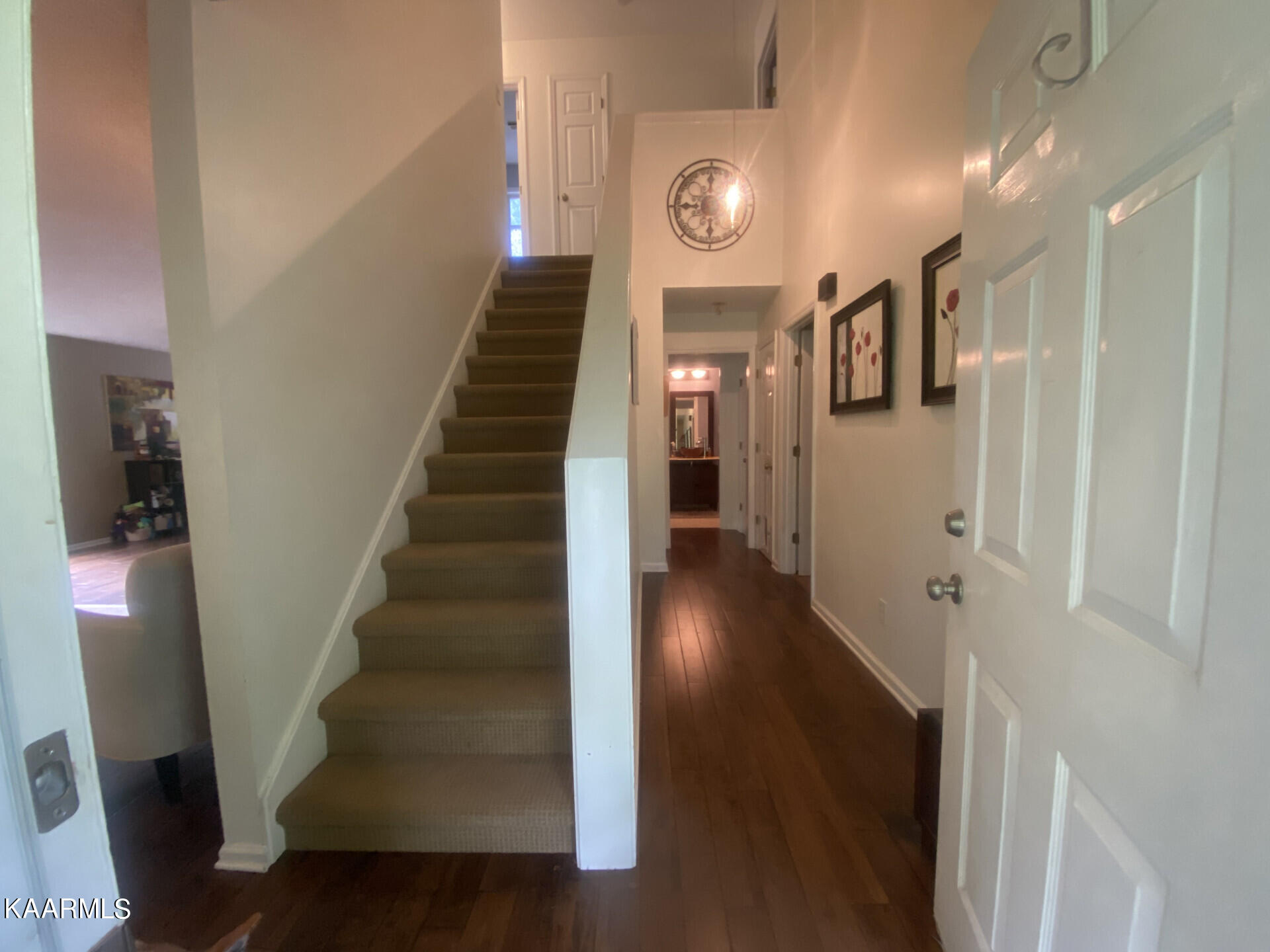 5504 East Sunset Road Knoxville, TN 37914 - Photo 7 of 21 5504ESunsetRd_22058_7