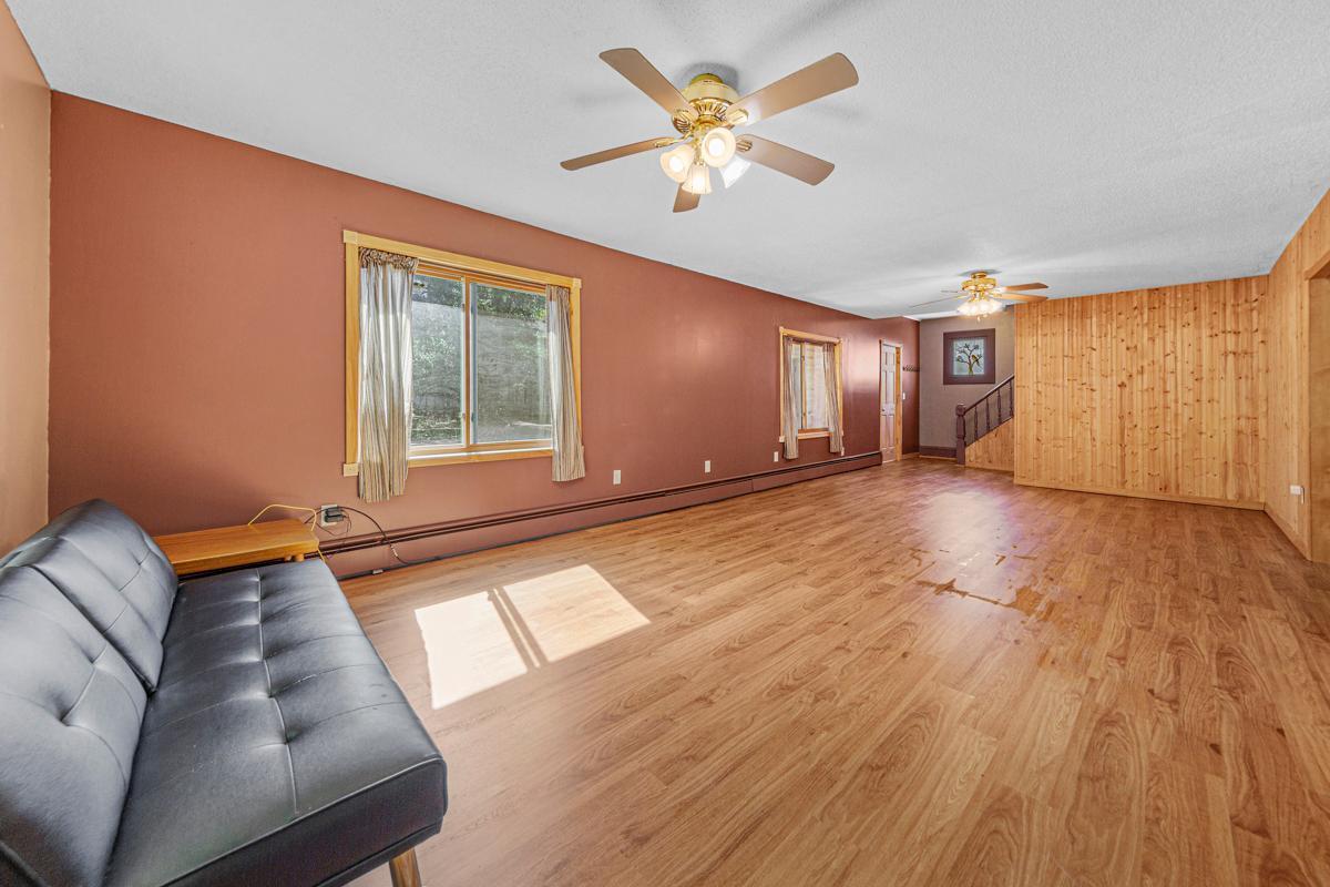 718 6th Street Northwest Faribault, MN 55021 - Photo 13 of 60