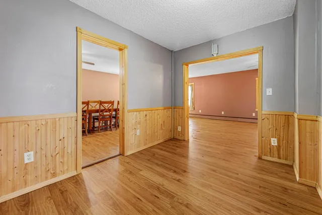 $289,900 | 718 6th Street Northwest, Faribault, MN 55021