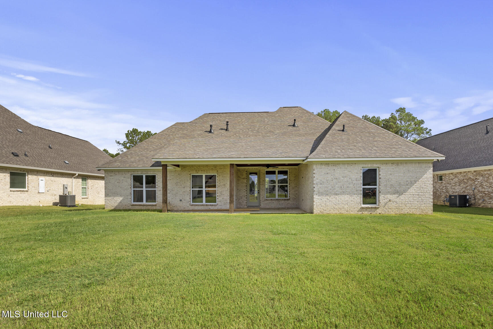 103 Charleston Lane Madison, MS 39110 - Photo 32 of 33 103 Charleston Ln-33