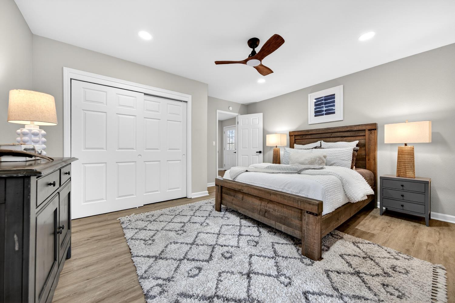 16947 Patricia Way Grass Valley, CA 95949 - Photo 25 of 50 a bedroom with a bed and a dresser