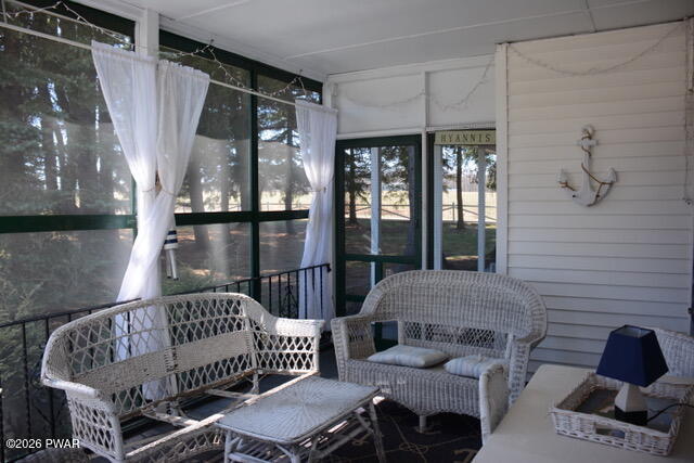 127 Valleyview Road Greentown, PA 18426 - Photo 4 of 66