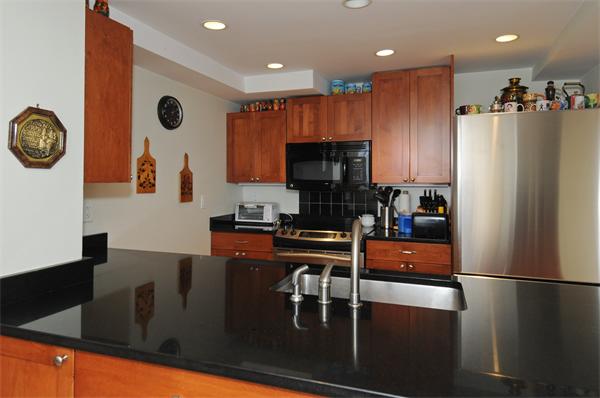 85 Brainerd Road, Unit 612 Boston, MA 02134 - Photo 4 of 12