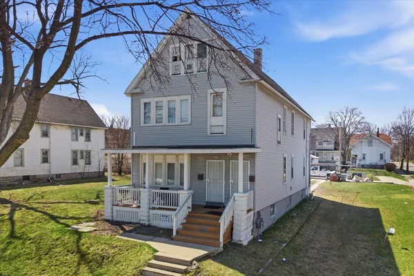 $189,900 | 3459 North 8th Street, Unit 3461, Milwaukee, WI 53206