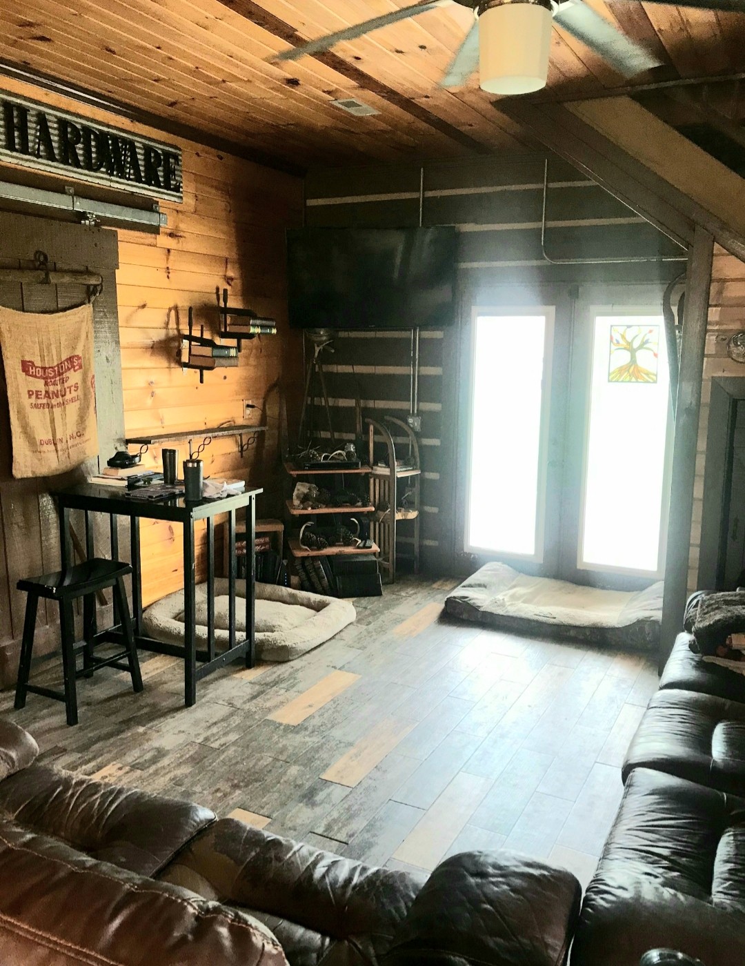 675 Hayes Ridge Road Indian Mound, TN 37079 - Photo 3 of 18 Gallery Image 3