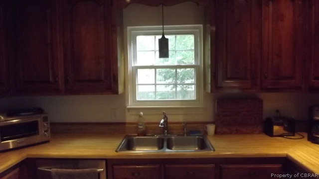 4363 Cappahosic Road Gloucester, VA 23061 - Photo 9 of 31