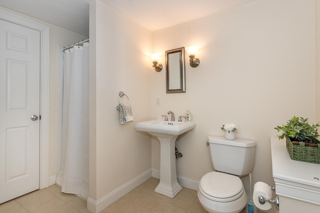 14 Endicott Place, Unit 14 Canton, MA 02021 - Photo 20 of 23