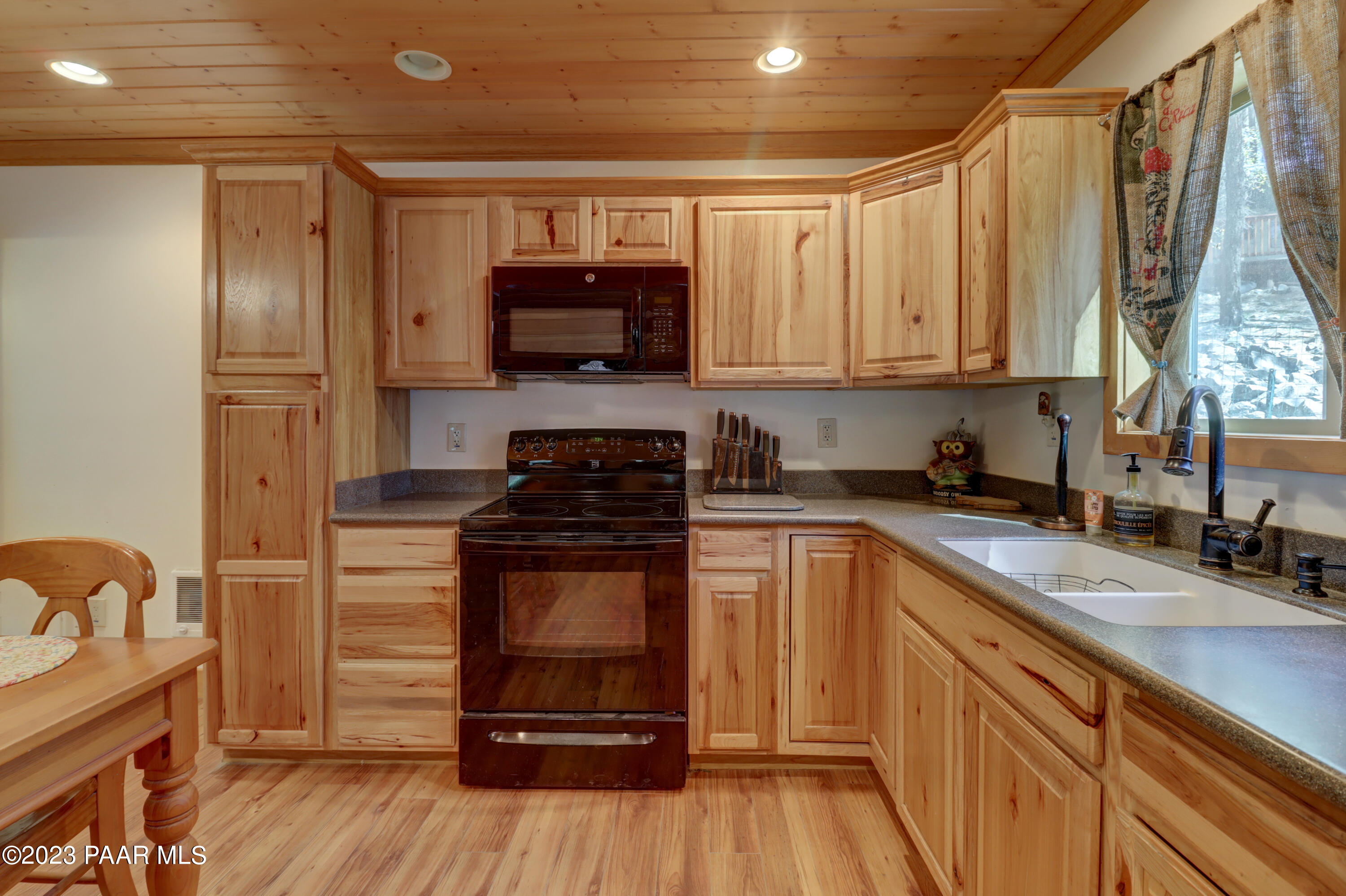 4344 East Sheldon Road Prescott, AZ 86303 - Photo 7 of 39 008_Kitchen