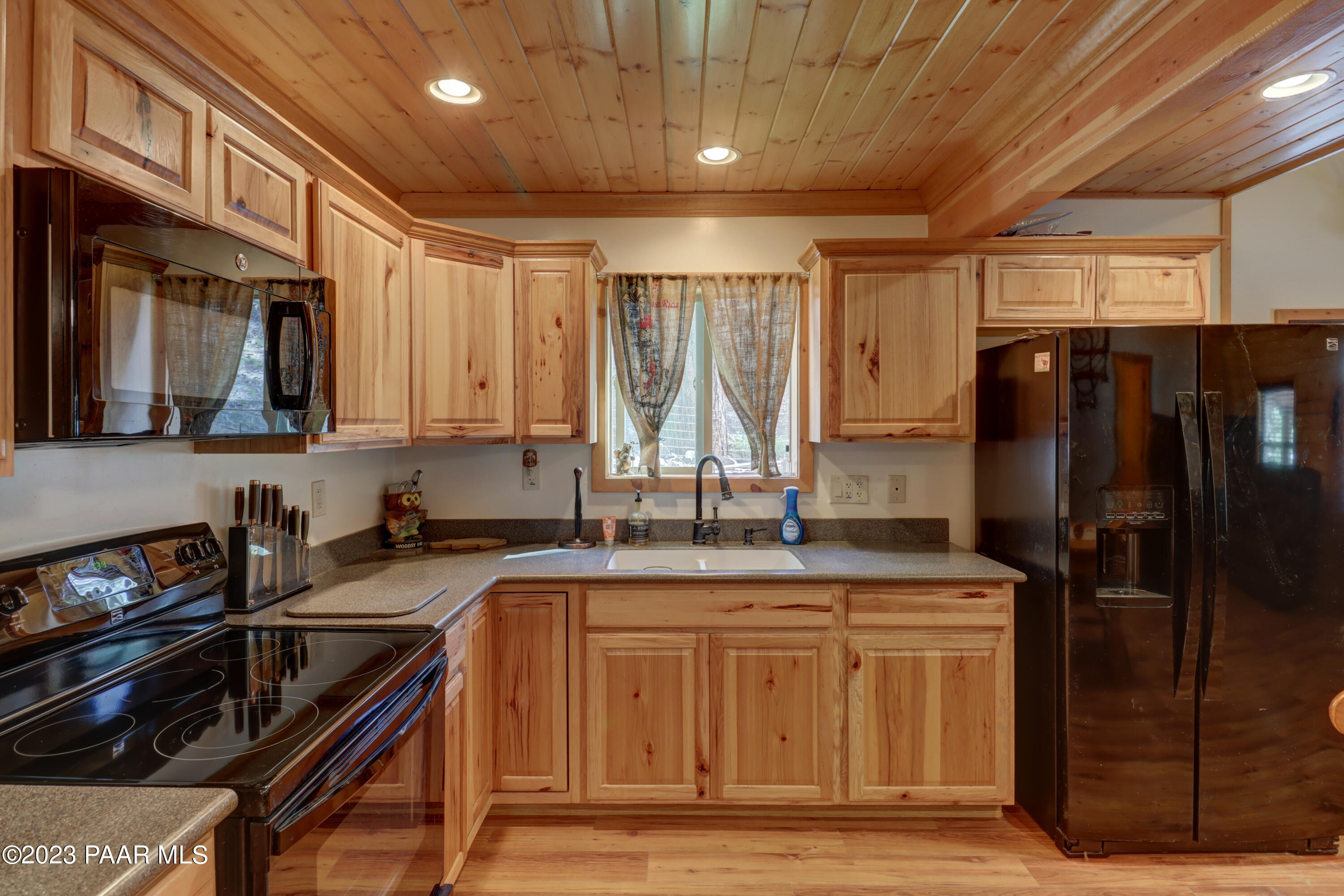 4344 East Sheldon Road Prescott, AZ 86303 - Photo 8 of 39 009_Kitchen