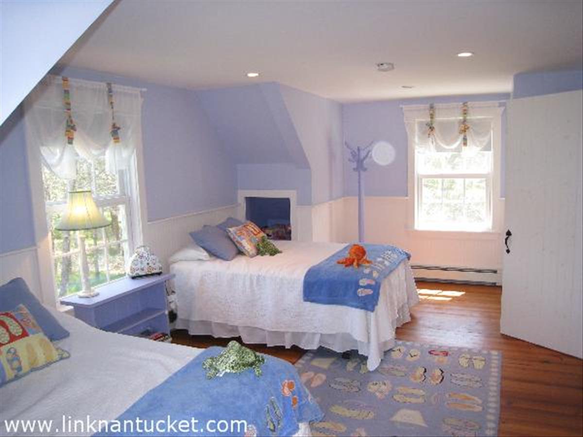 50 Ridge Lane Nantucket, MA 02554 - Photo 15 of 18 Gallery Image 15