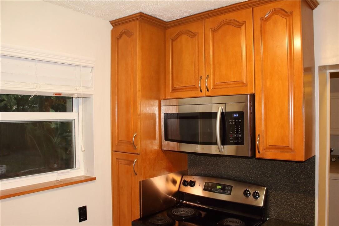 5620 Simms Street Hollywood, FL 33021 - Photo 18 of 30 Stainless Steel Microwave