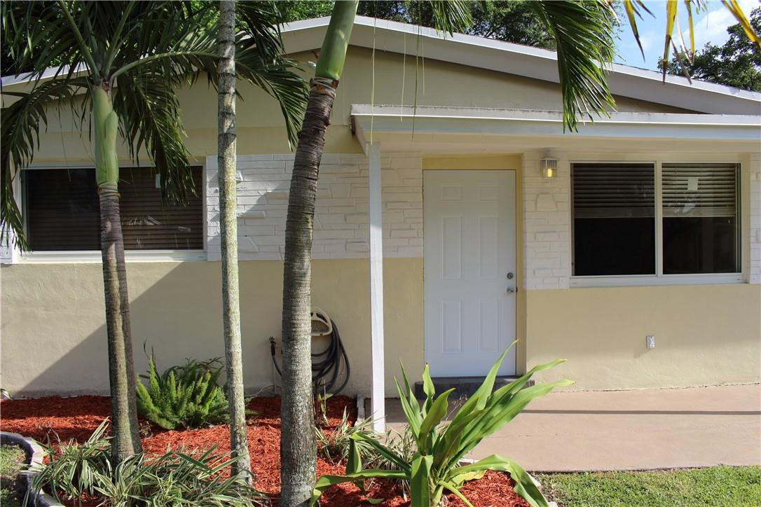 5620 Simms Street Hollywood, FL 33021 - Photo 2 of 30 Front Property